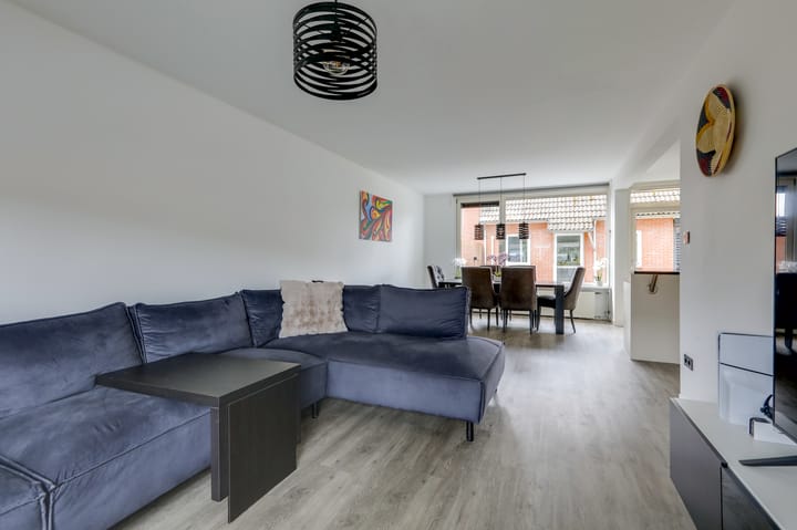 Foto 13 van Von Weberstraat 29