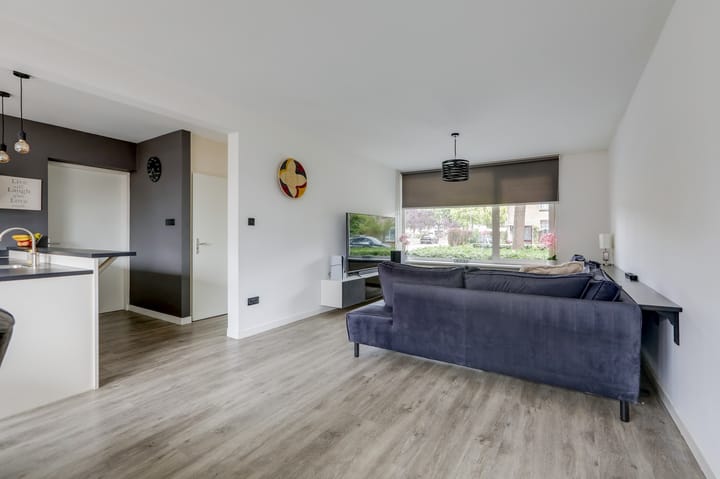 Foto 15 van Von Weberstraat 29