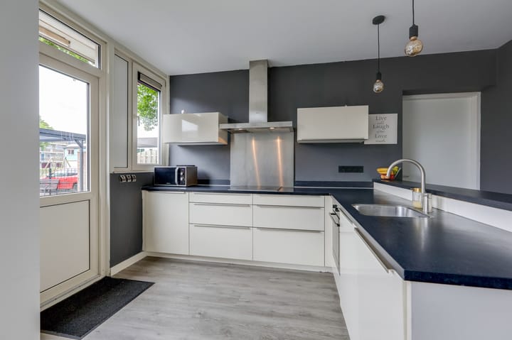 Foto 17 van Von Weberstraat 29