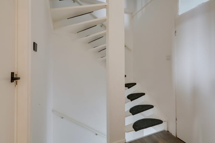 Foto 21 van Von Weberstraat 29