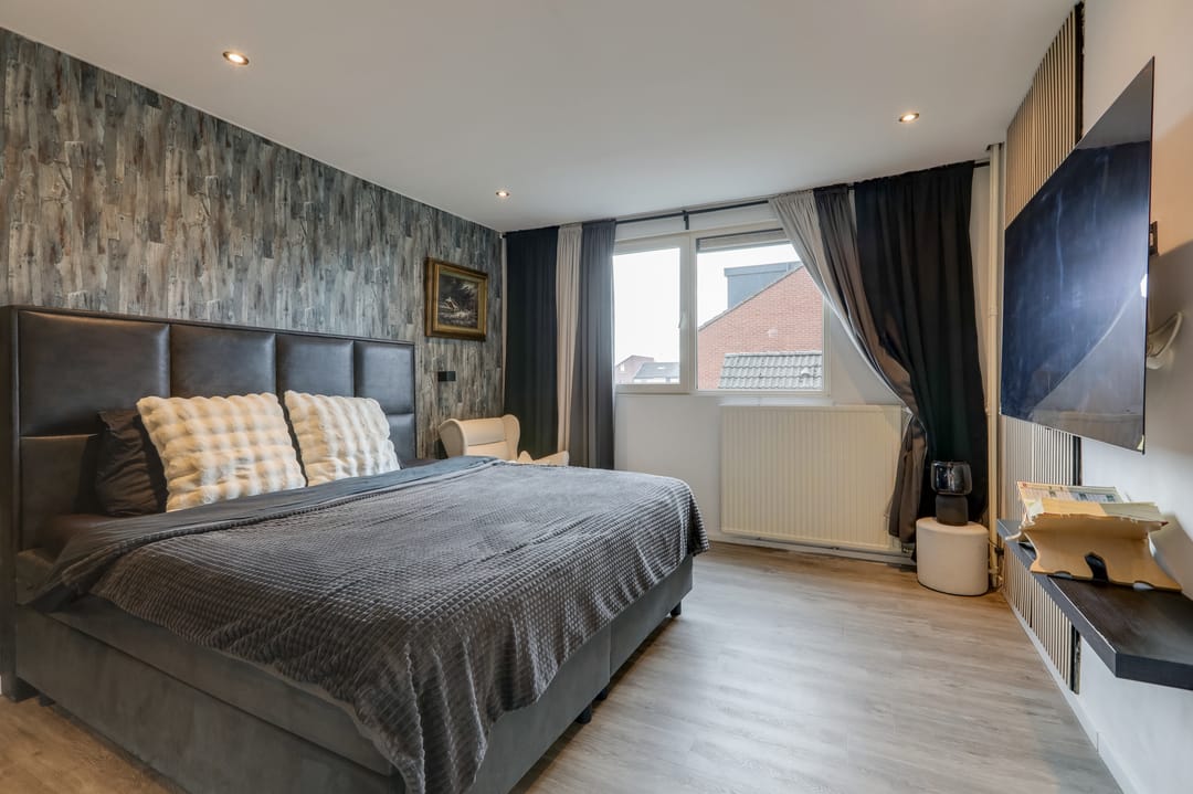 Photo 22 of Von Weberstraat 29