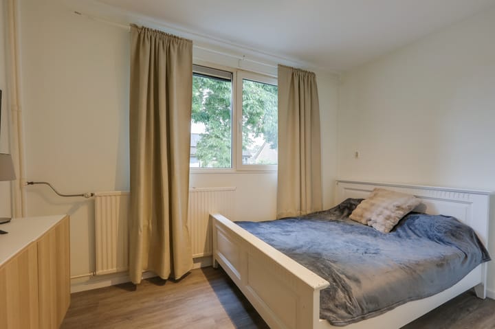 Foto 25 van Von Weberstraat 29