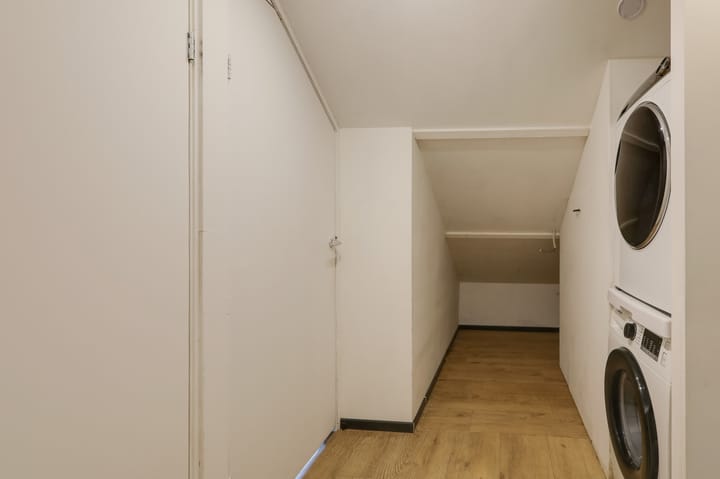 Foto 33 van Von Weberstraat 29