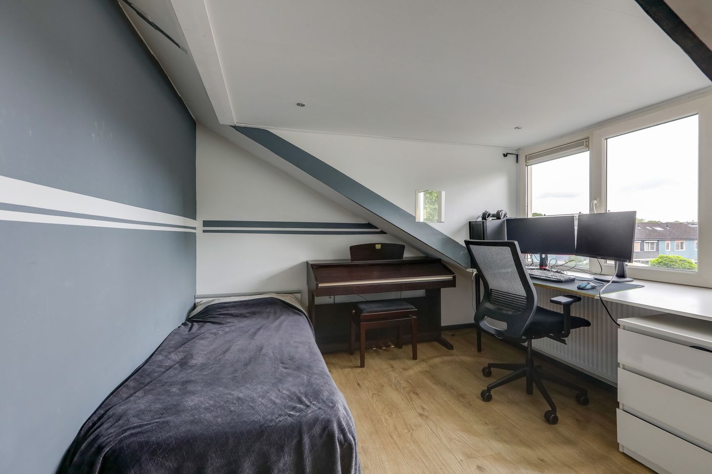 Photo 34 of Von Weberstraat 29