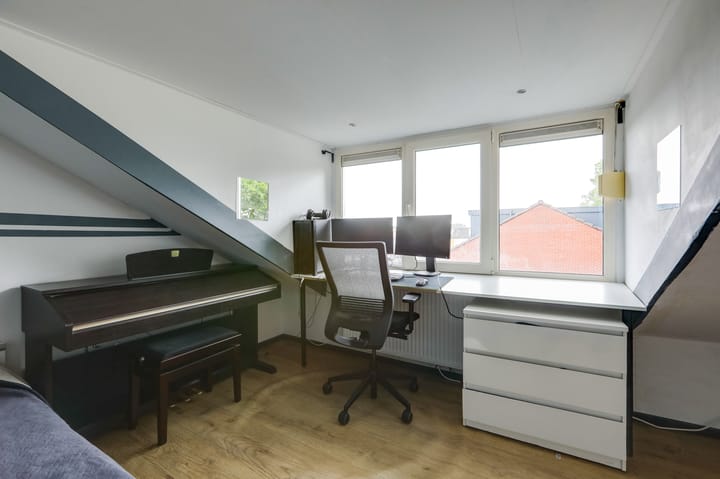 Foto 35 van Von Weberstraat 29