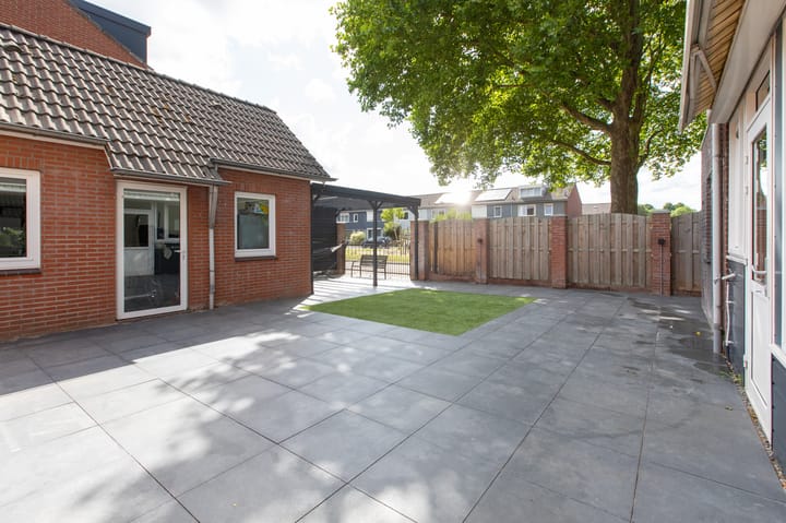 Foto 41 van Von Weberstraat 29