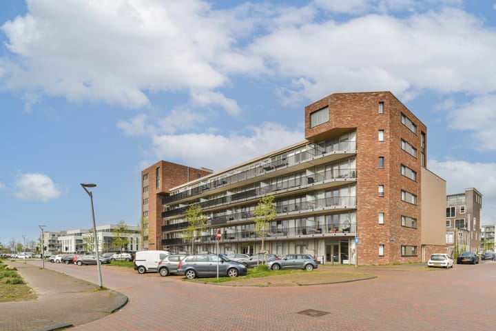 Foto 19 van Beneluxlaan 728