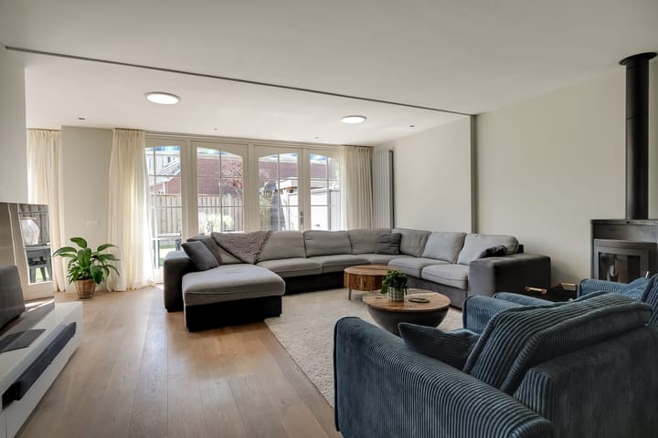 Foto 10 van Duke Ellingtonhof 82