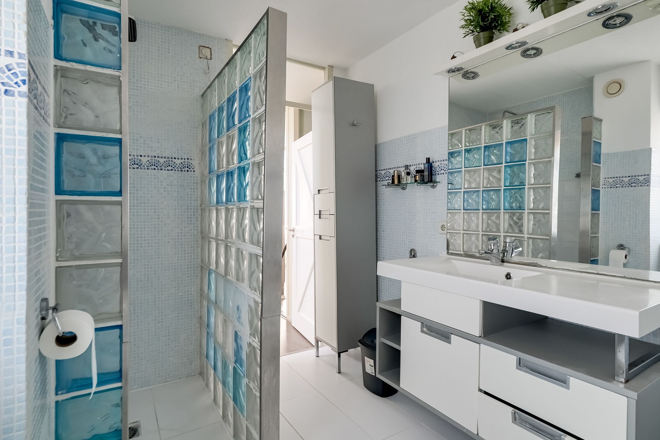 Foto 30 van Duke Ellingtonhof 82