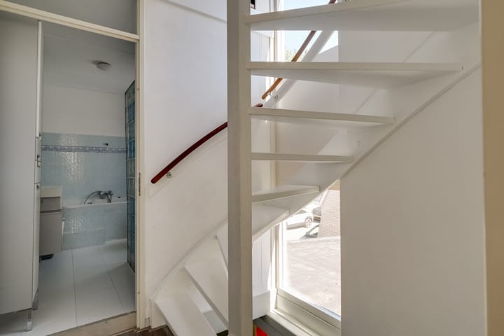 Foto 43 van Duke Ellingtonhof 82