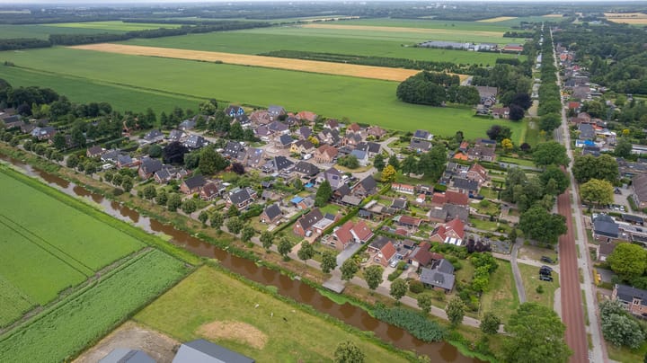 Foto 2 van Veenroede 1-A