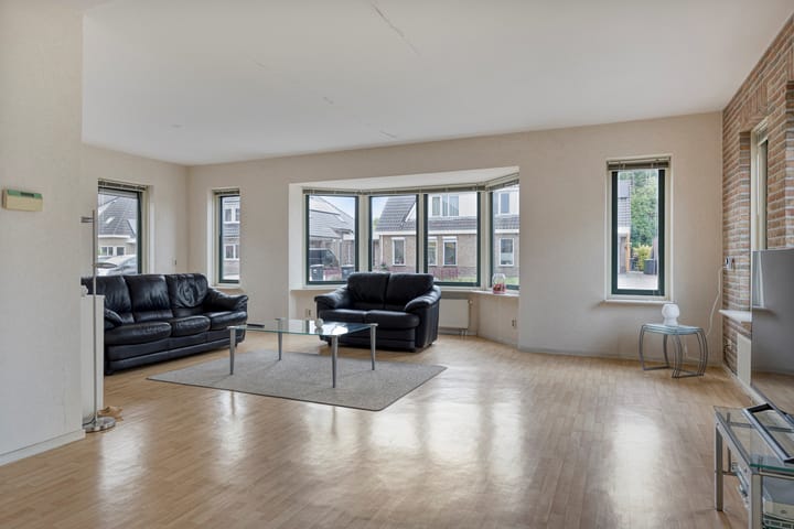 Foto 12 van Veenroede 1-A