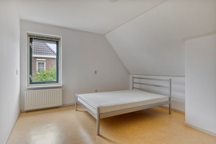 Foto 30 van Veenroede 1-A