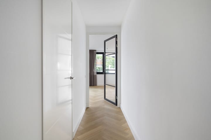 Foto 10 van Wijnhaven 65-D01