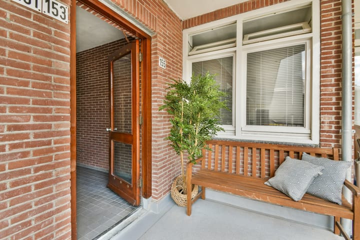 Foto 7 van Waterlooplein 155