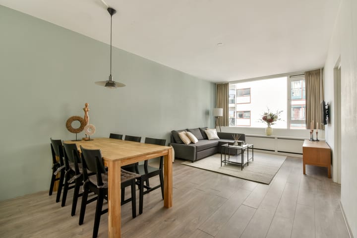 Foto 9 van Waterlooplein 155