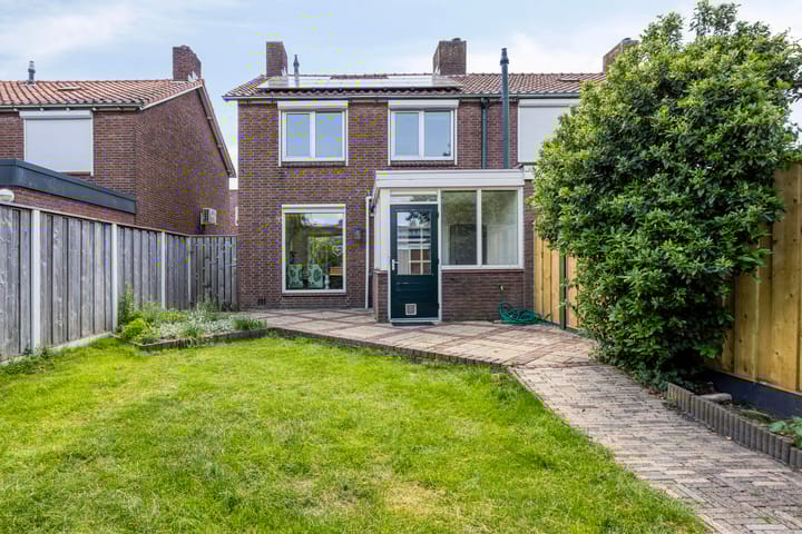 Foto 28 van Poolsterstraat 10