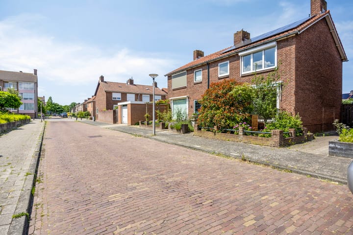 Foto 34 van Poolsterstraat 10