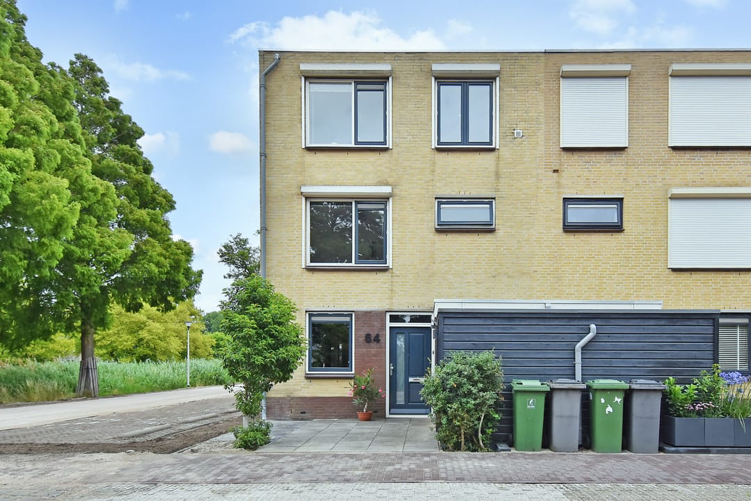 Foto 1 van Vrouwenrecht 64