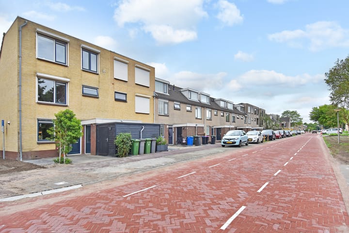 Foto 5 van Vrouwenrecht 64