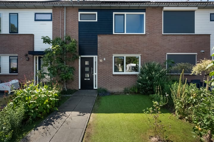 Photo 3 of De Weerd 16