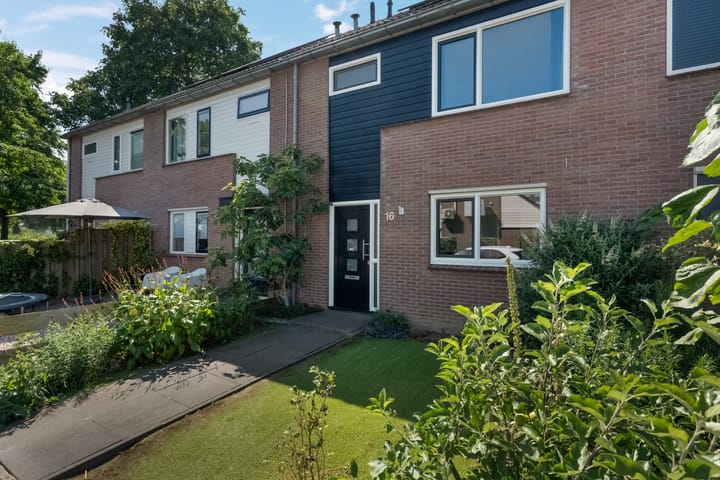 Photo 4 of De Weerd 16