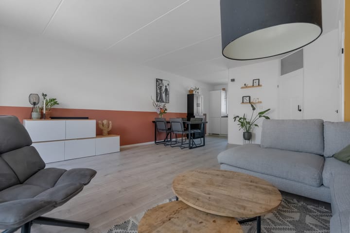 Photo 15 of De Weerd 16