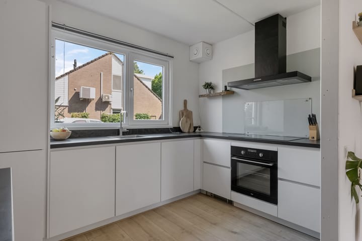 Photo 18 of De Weerd 16