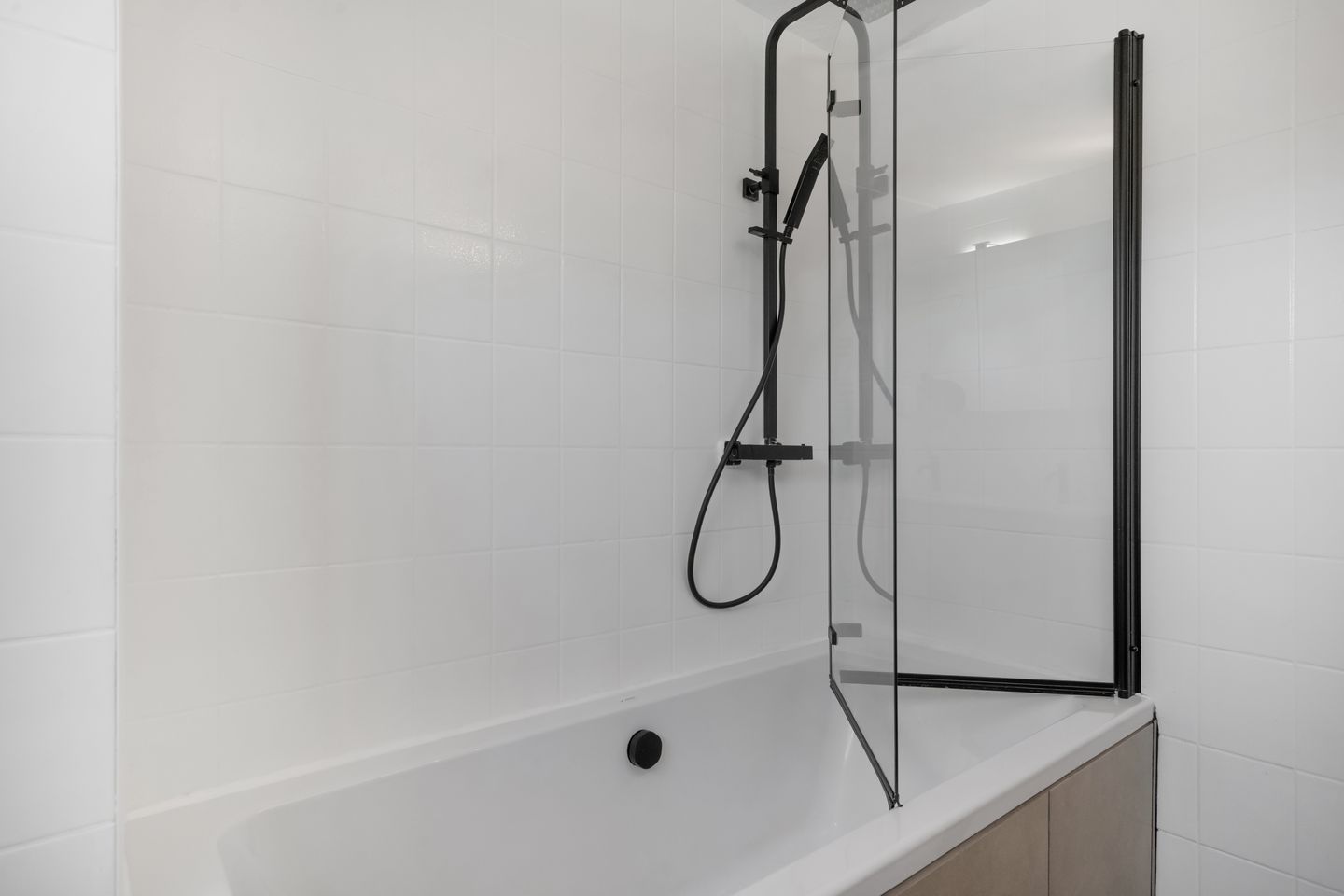 Photo 25 of De Weerd 16