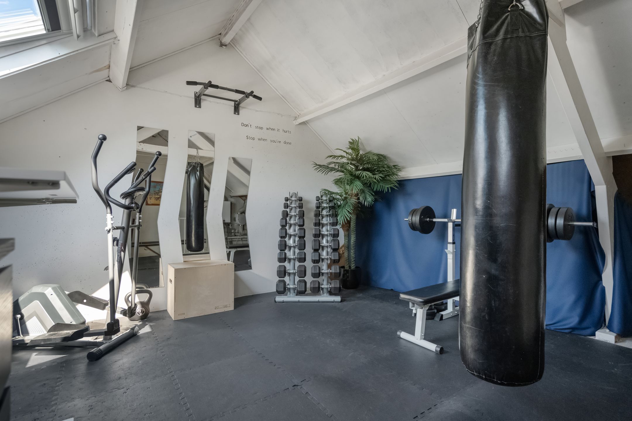 Photo 33 of De Weerd 16