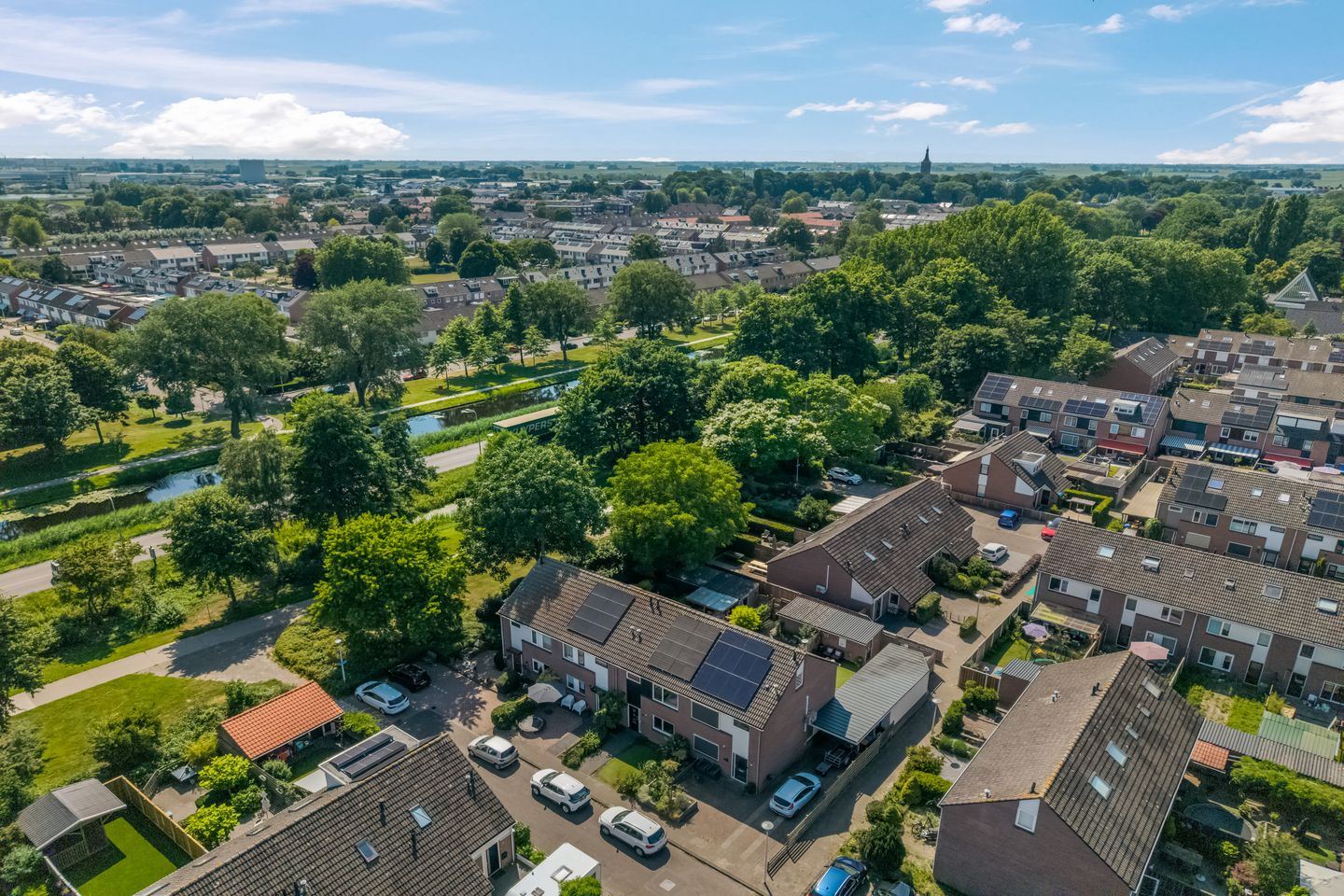 Photo 44 of De Weerd 16