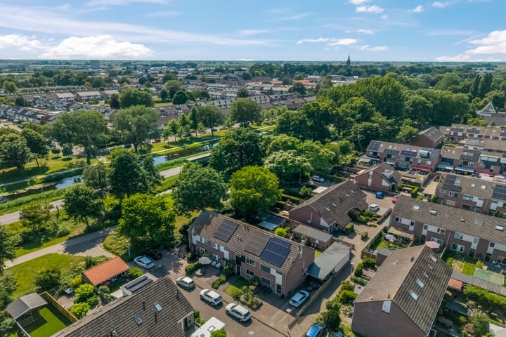 Photo 44 of De Weerd 16