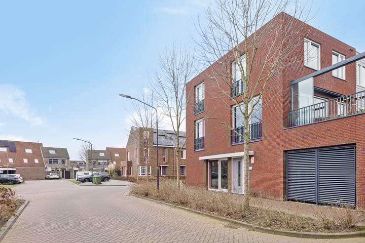 Foto 8 van Santrijnhof 121