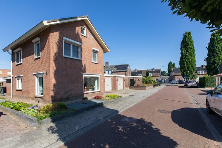 Foto 5 van Pastoor Gribnaustraat 2