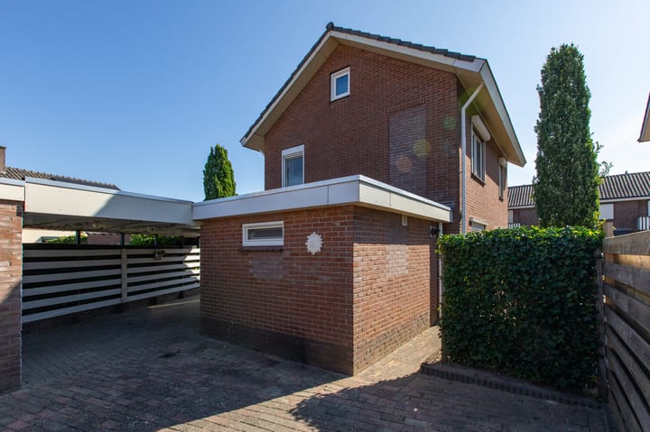 Foto 40 van Pastoor Gribnaustraat 2