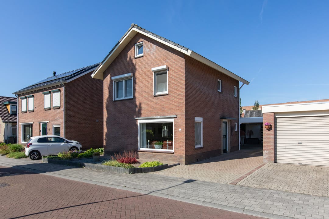 Foto 53 van Pastoor Gribnaustraat 2