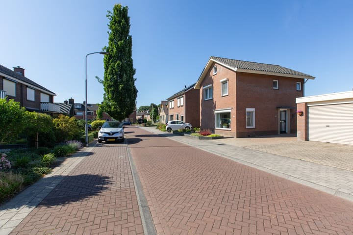 Foto 54 van Pastoor Gribnaustraat 2