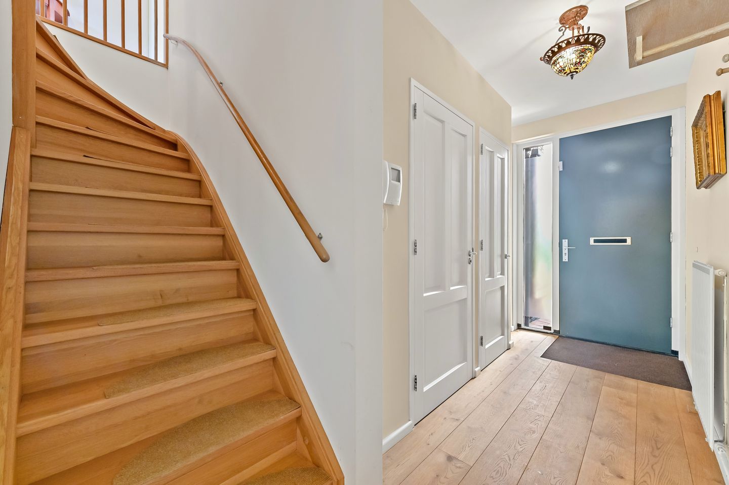 Photo 5 of Enkhuizensestraat 19-E