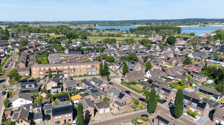 Foto 50 van Pastoor Gribnaustraat 2