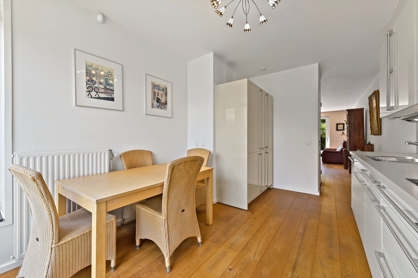 Photo 14 of Enkhuizensestraat 19-E