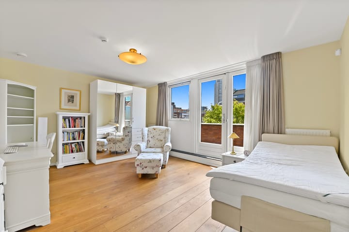 Foto 17 van Enkhuizensestraat 19-E