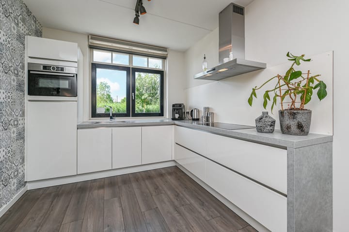 Foto 3 van Middenwillenseweg 151