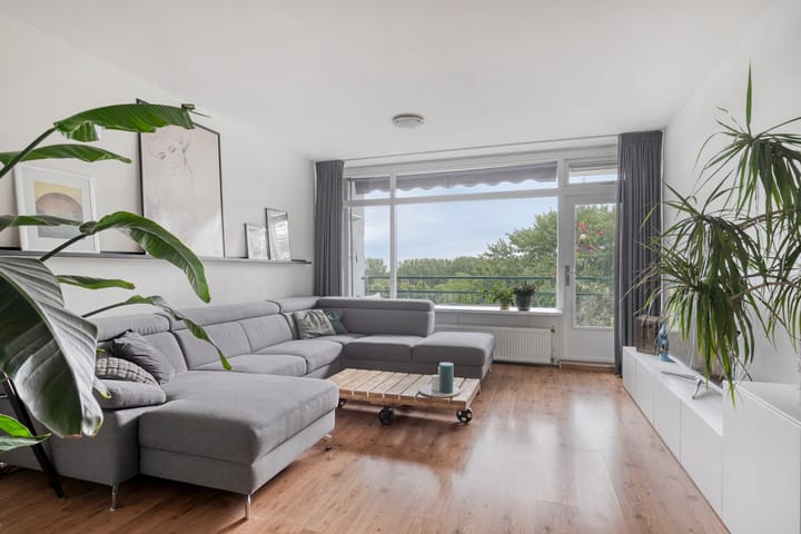 Foto 1 van Amerbos 372