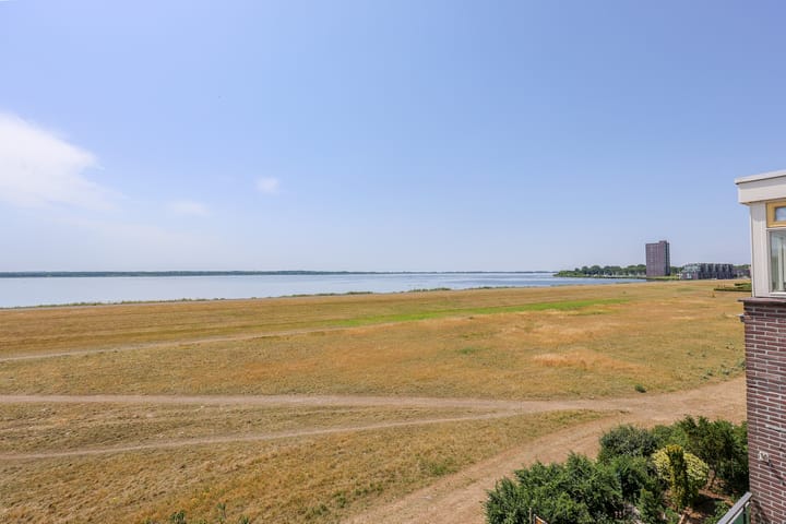 Foto 16 van Dijkmeent 66