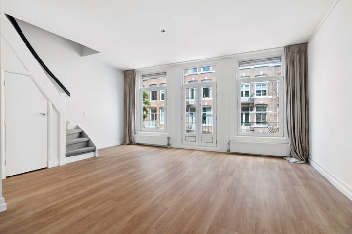 Foto 1 van Derde Helmersstraat 43-2