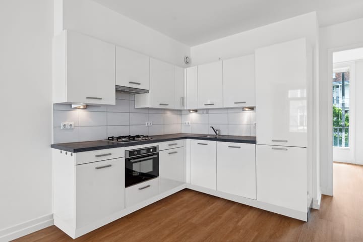 Foto 6 van Derde Helmersstraat 43-2