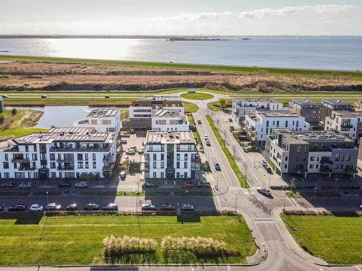 Foto 25 van Olivier van Noortstraat 22-E