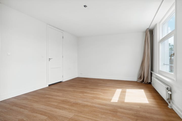 Foto 14 van Derde Helmersstraat 43-2