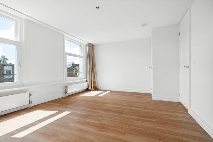 Foto 17 van Derde Helmersstraat 43-2