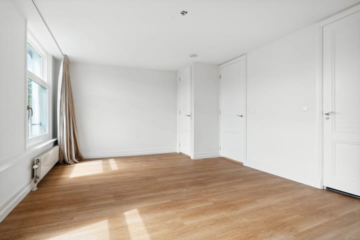 Foto 18 van Derde Helmersstraat 43-2